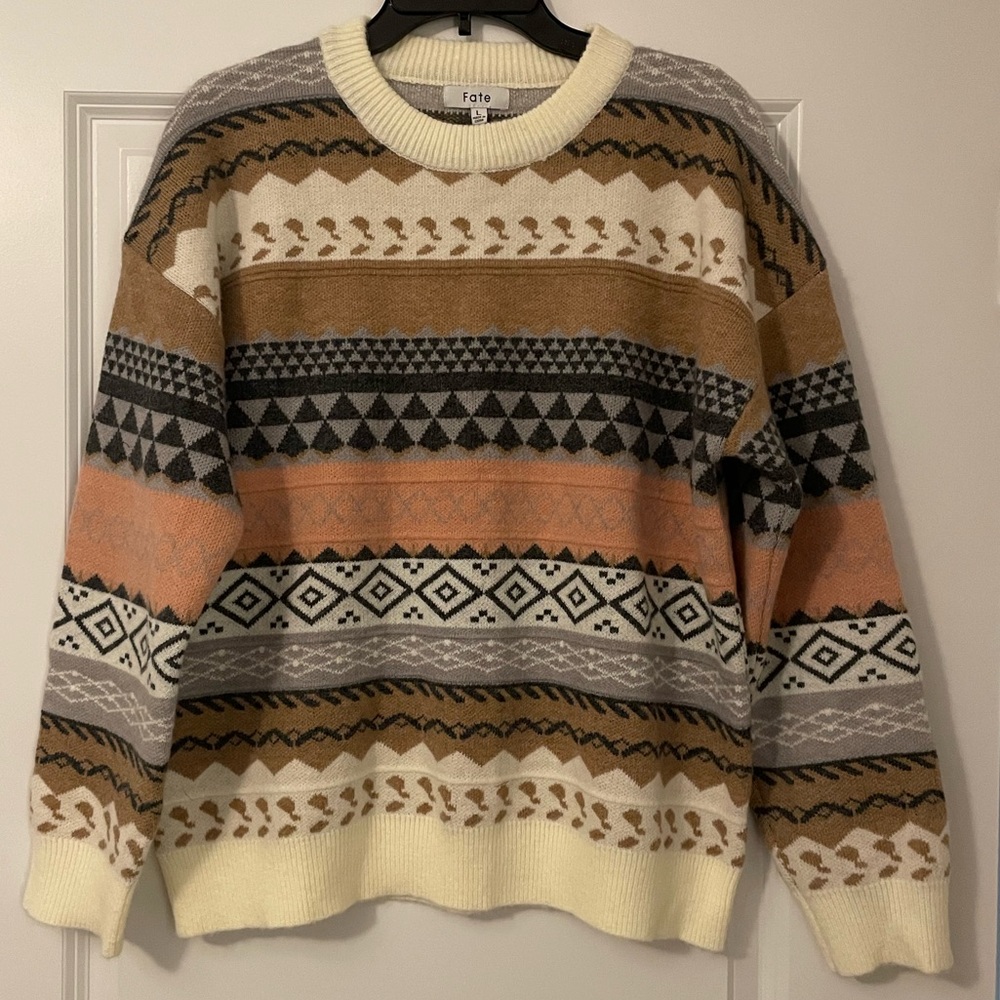 Fate Women's Oversized Geometric Pattern Crewneck Sweater